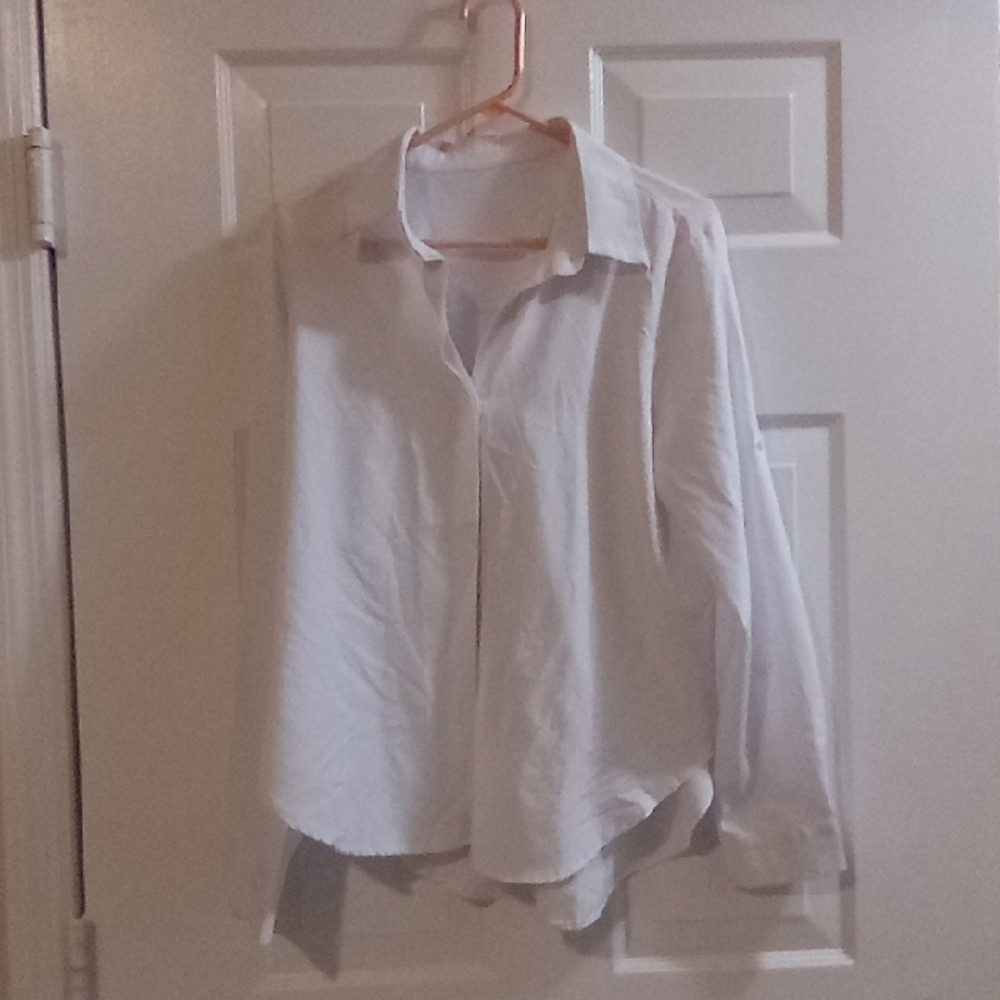 SHEIN White Casual Button Down Shirt